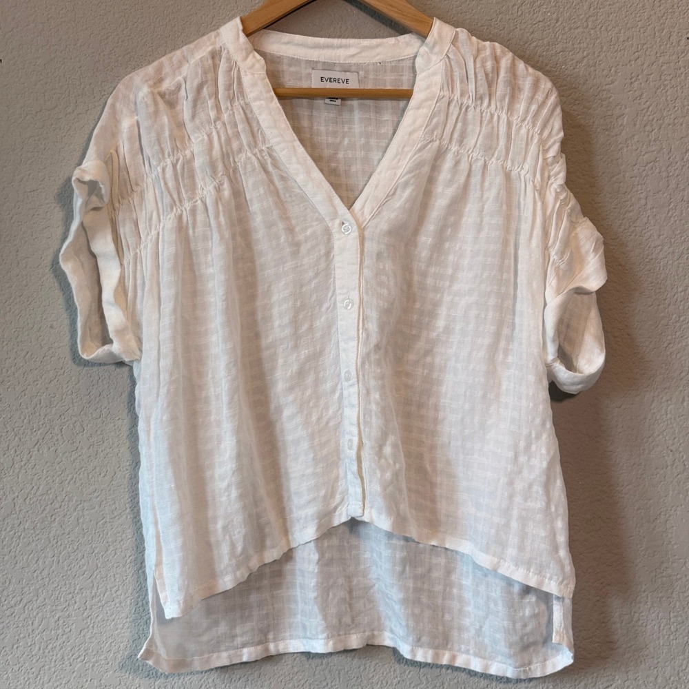 Evereve Top Linen Viscose Smocked Button Front Womens White S Textured Gauze
